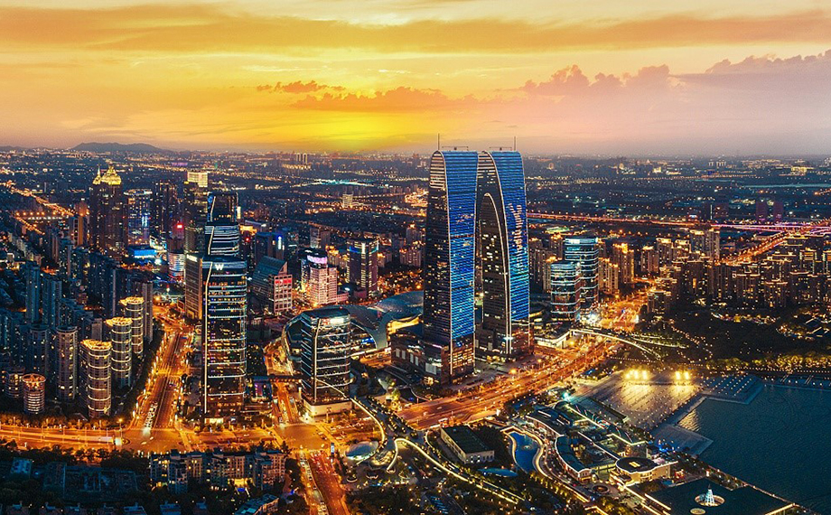 盛夏熱力點燃“首發(fā)經(jīng)濟(jì)” 園區(qū)引領(lǐng)消費(fèi)升級新浪潮