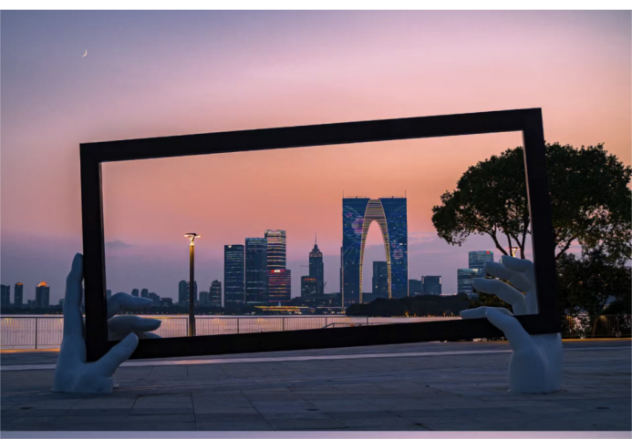 金雞湖畔“調(diào)色盤”，繪就園區(qū)繽紛夏日